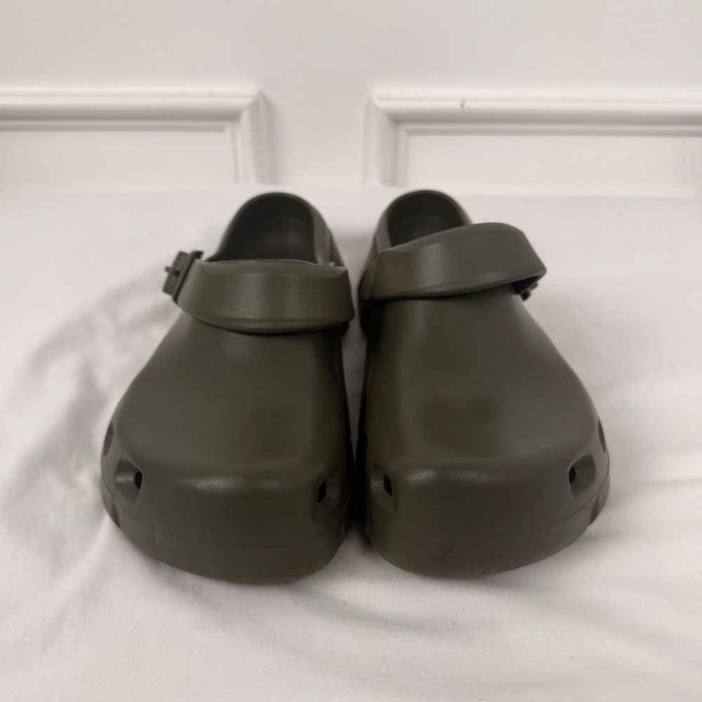 Birkenstock Clogs Mens 39 Olive Green PU Slip Resistant Work Shoes